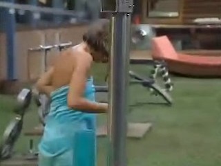BB9 – James and Chelsia NAKED!!